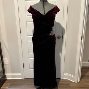 Alex Evenings Deep Burgundy Velvet Maxi Dress